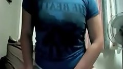 Indian girl fingering herself and moaning.